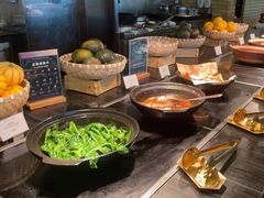 -圣丰索菲特·2 On 988 Café 自助餐厅
