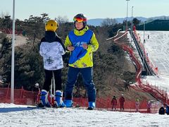 -华彬猛犸滑雪场