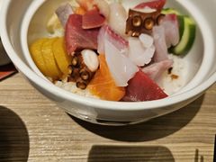 -小山日本料理(兴业太古汇店)