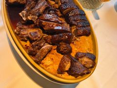 -八府香鸭·啫啫煲(华山路店)