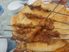 -马尔龙新疆饭店·清真(瑞景店)