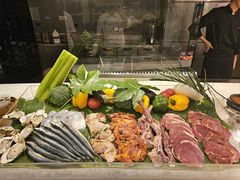 -元一希尔顿酒店·鲜切牛肉火锅禅自助餐厅