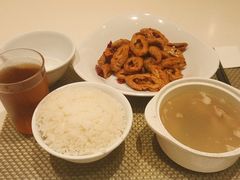 -英皇美食坊(英皇娱乐酒店内)