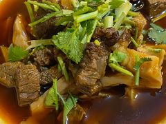 笋子烧牛肉-百年粉蒸牛肉