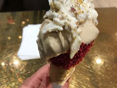 开心果榛子白巧冰淇淋-VENCHI 闻绮(北京国贸商城店)