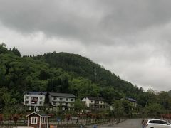 -鹿院坪生态旅游景区