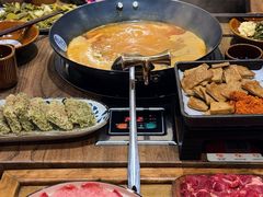 -贵厨酸汤牛肉(花果园国际中心店)