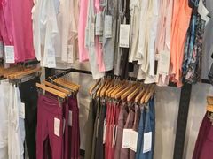 -lululemon(比斯特购物村店)