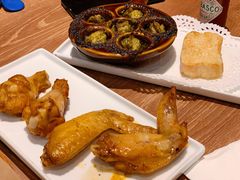 -必胜客(WOW中央公园店)