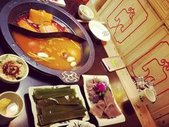 -大龙辣火锅·龙虾·烧烤(湖滨新天地店)