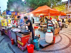 -吉庆街美食广场