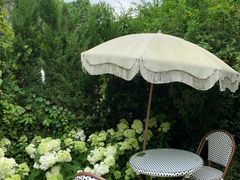 -Lamant Manor已闻花名關於藍