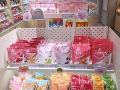 -良品铺子(黄商购物中心店)