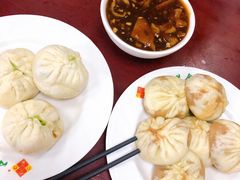 -小胖包子王(光明楼店)