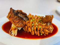 招牌松鼠桂鱼-RIVIERA 松鹤楼(外滩店)
