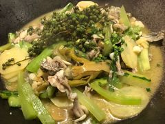 藤椒半汤蛙-靓蛙馆