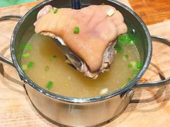 芸豆猪脚炖汤-麻婆婆白家肥肠粉(海岸城店)