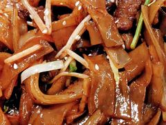 -新大咀港式茶餐厅(宝山万达店)