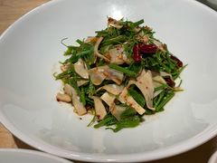 老人头菌龙须菜-一坐一忘云南菜(卓悦中心)