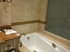 -青岛海泉湾皇冠假日度假酒店