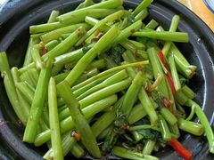 空心菜煲-东方之猪四更烤乳猪(金垦总店)