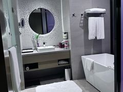 -南京禄口机场雅高铂尔曼大酒店