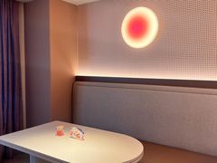 -桔子酒店(上海西藏北路地铁站店)