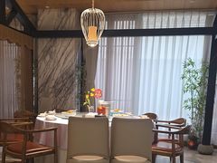 -卞氏菜根香(航空路旗舰店)