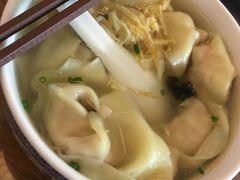 -笑来喜馄饨小笼工坊店(湖滨街店)