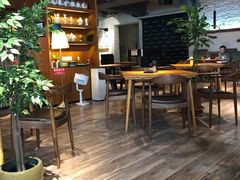 大堂-JINNS锦时 steak&pizza(浸信会礼拜堂旧址店)