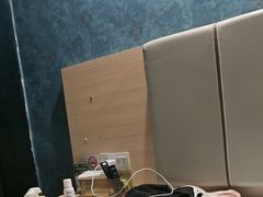 -小二哥酒店(牛王庙地铁站店)