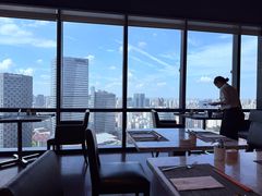 -上海龙之梦万丽酒店