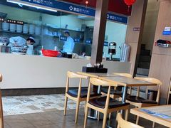 -夏雪花·手工拉面(南油店)