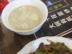 -萨宁音登锡伯风味餐厅(一楼店)