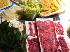 -浪里寻·臻牛养生牛肉火锅(方圆荟店)