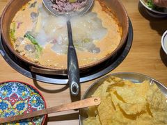 -洱火云南酸菜牛肉火锅(石景山当代商城店)