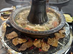 -小辣椒火盆烧烤(温泉南街店)
