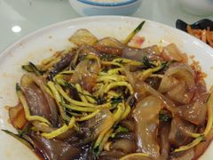 -老码头黑皮肘子锅包肉(文政街店)