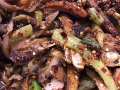 -嘎嘎鸭下巴·爆辣干锅(明教寺店)