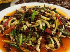 -江湖黑大兔(杨家坪店)