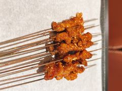 -街角等你.大连海鲜烧烤.经典铁板海鲜串(西安路店)