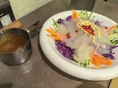 -锅飘飘·东北铁锅炖(雨花客厅店)