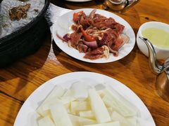 -五指山生态小黄牛(皮皮虾海鲜广场店)