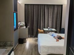 -城际上海虹桥机场酒店