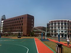 -上海市曹杨第二中学