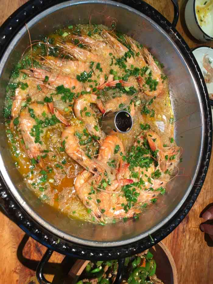 山人菜匠(九谊路店)-"看到大众好像点评还可以,就去试试看,停车.