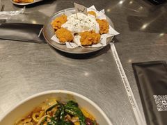 -W COLLECTIVE  DESSERT SHOP