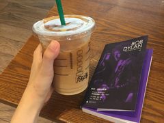 -星巴克臻选(成都环球乐天店)