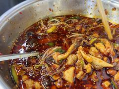 -周良天山牛杂城(天山路总店)