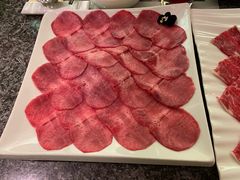 -辉哥火锅(虹桥路店)